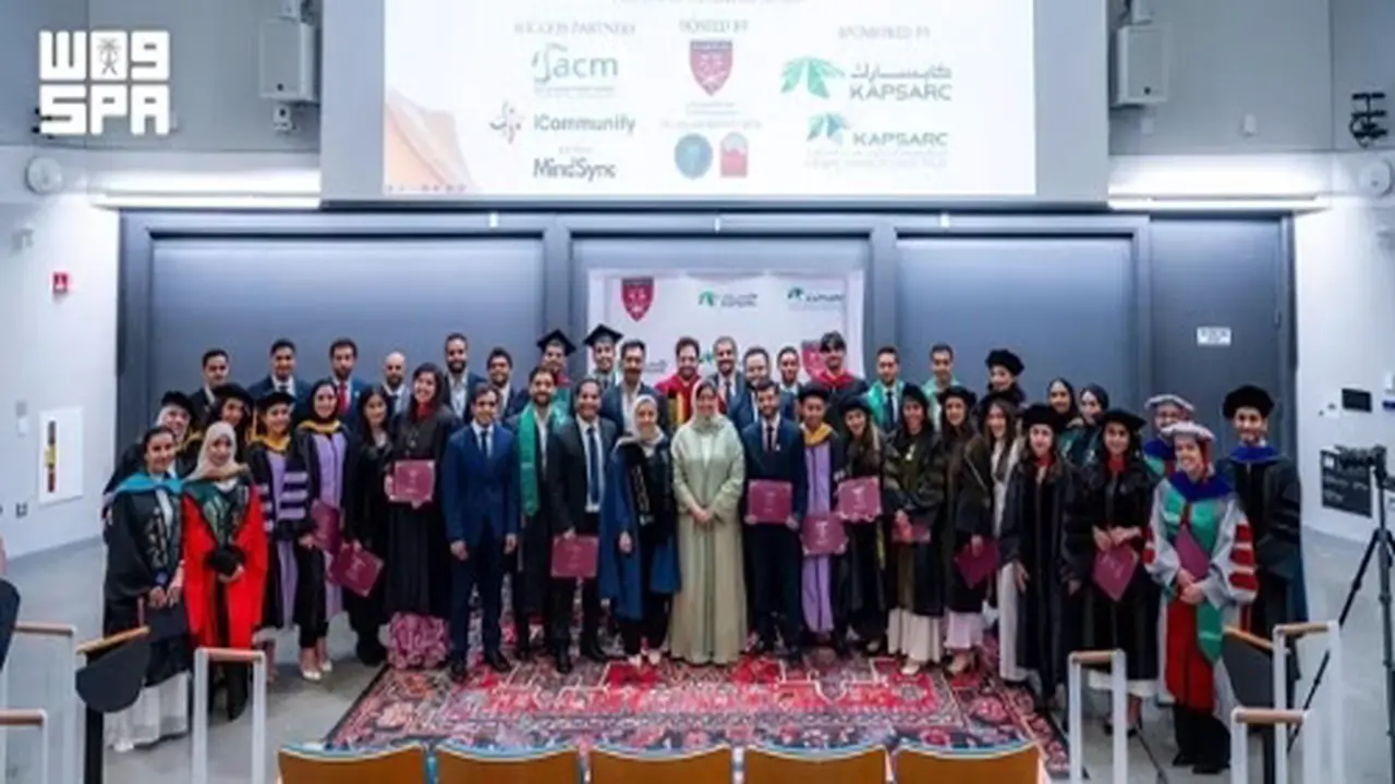 70 سعوديًا يتخرجون من هارفارد بفضل رعاية ملحقية أمريكا